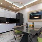 Mornar-3 By Interhome * Трогир
