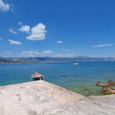 Mornar-3 By Interhome דירה *