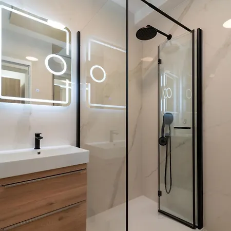 Apartman Mornar-3 By Interhome