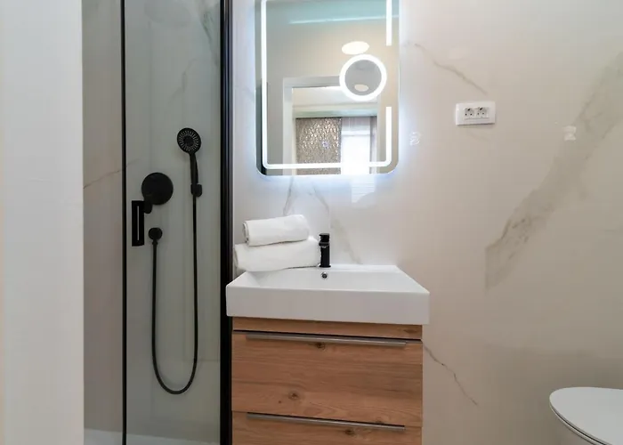 Appartamento Mornar-3 By Interhome *