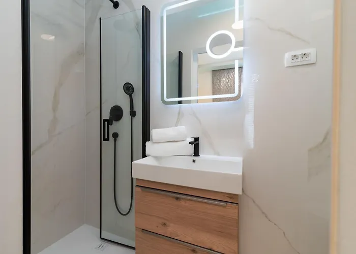 Appartamento Mornar-3 By Interhome