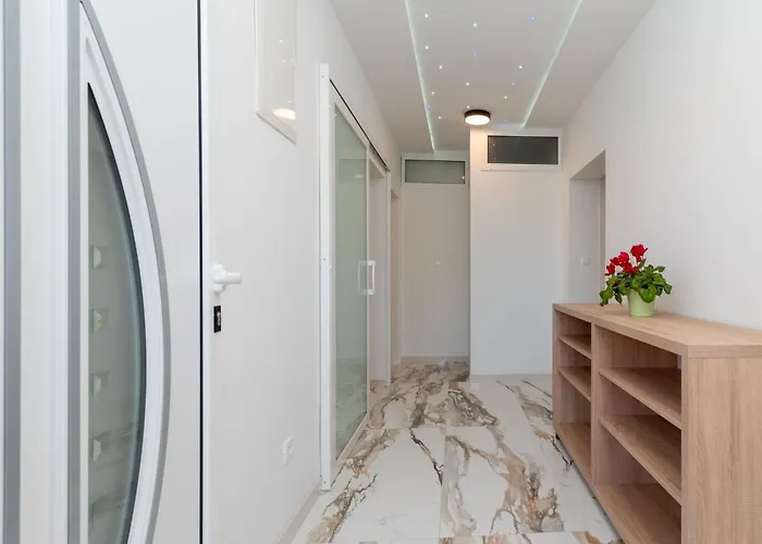Mornar-3 By Interhome Appartamento