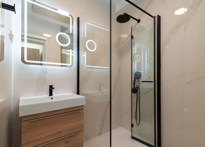 Appartamento Mornar-3 By Interhome