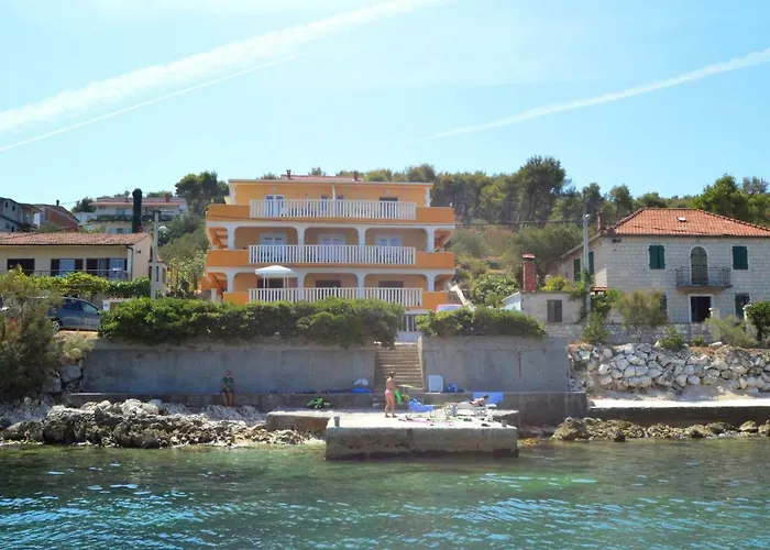 Appartamento Mornar-3 By Interhome